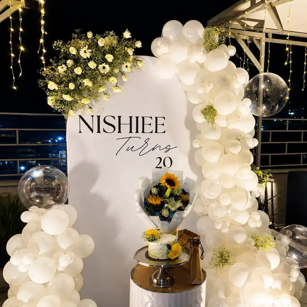 Luxury 20th Birthday Setup with customized backdrop — photo 2