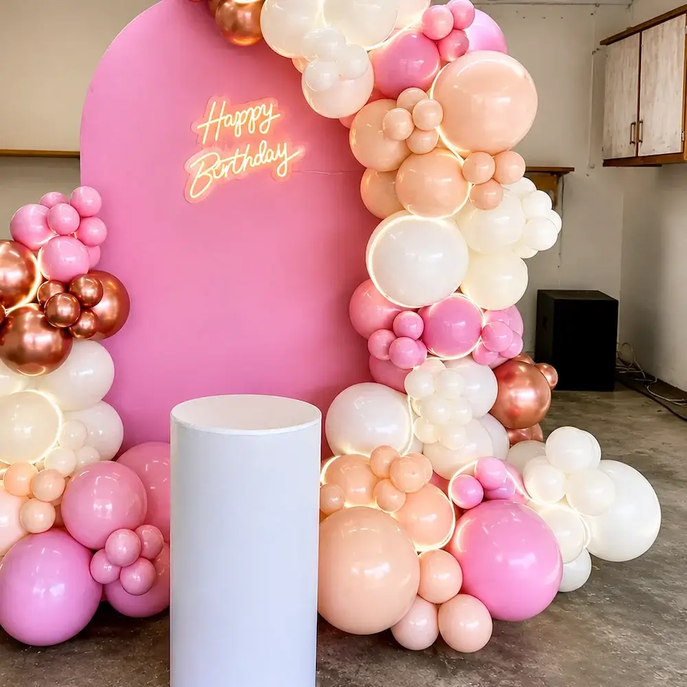 Pastel Birthday Party Decoration with customized backdrop — photo 2