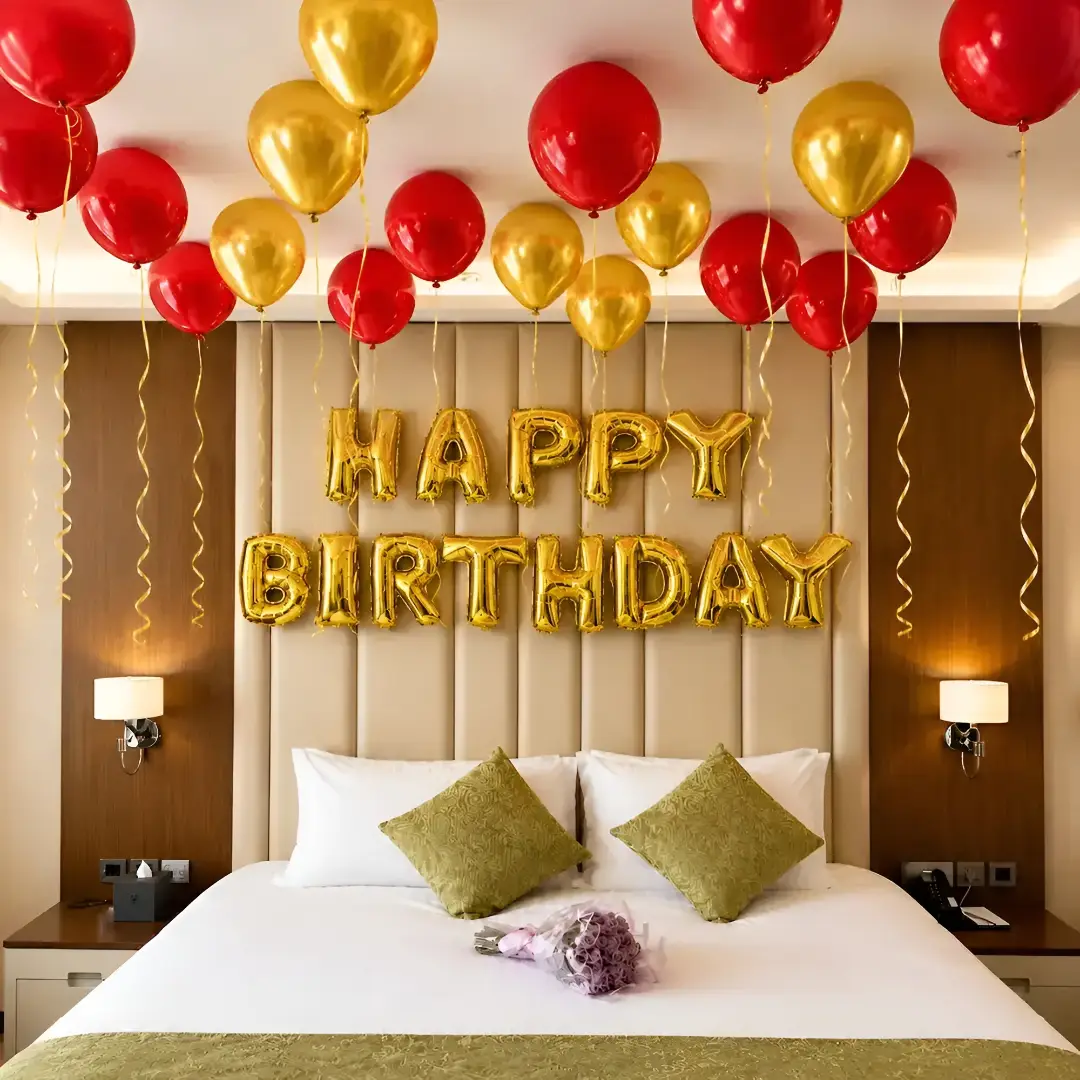 Simple Birthday Decoration with 50 balloons on ceiling with hanging ribbons — photo 2