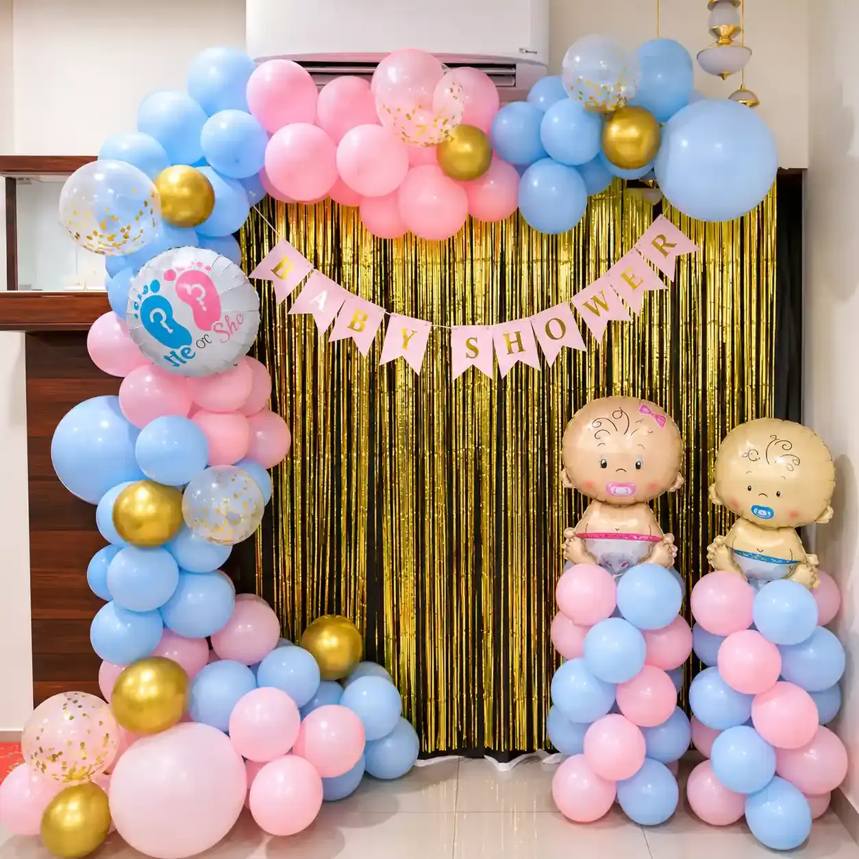 Mom To Be Balloon Decor