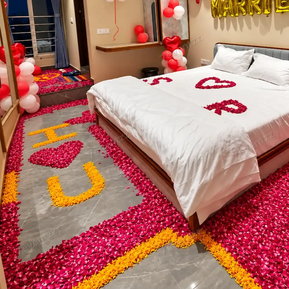 First Night Floral Decoration with just married foil balloon — photo 2