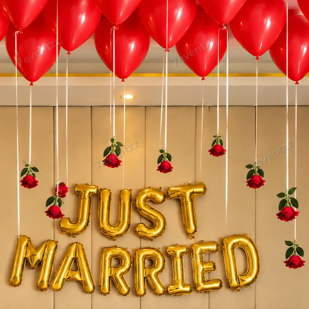 First Night Special Decoration with 30 balloons on ceiling — photo 3