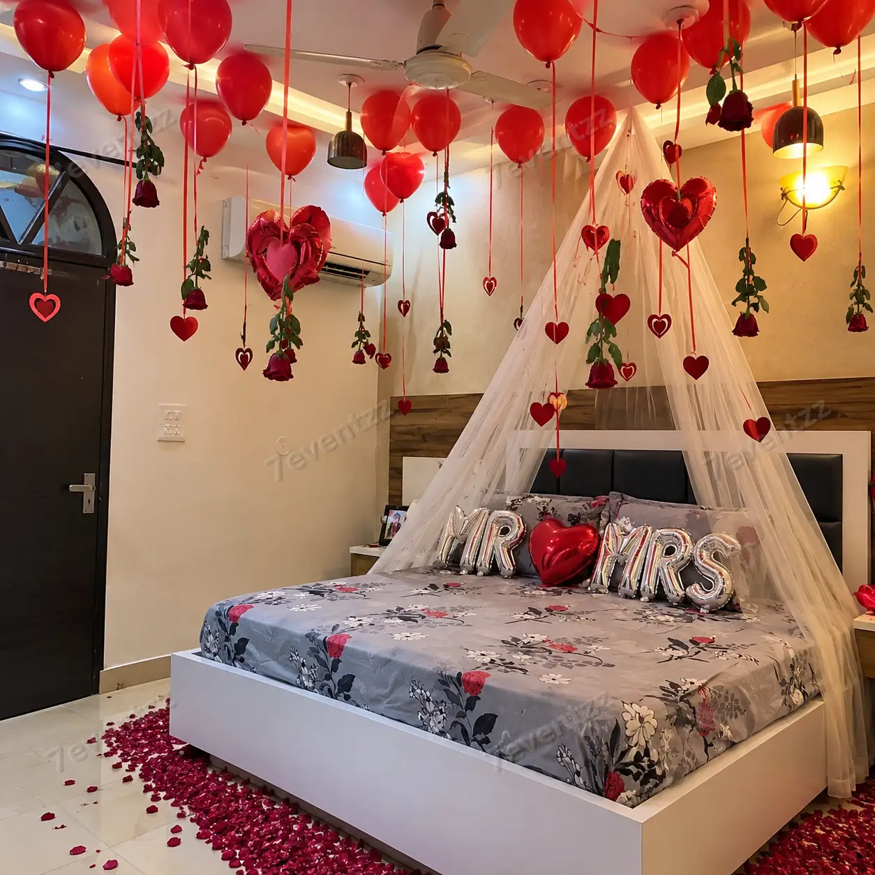 Just Married Room Decoration