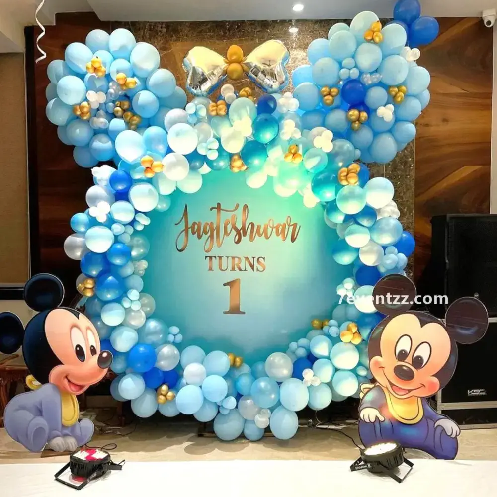 Mickey Disneyland