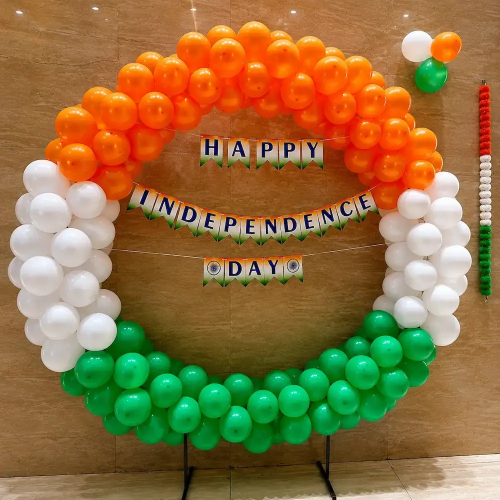 Tricolor Balloon Arch Decoration