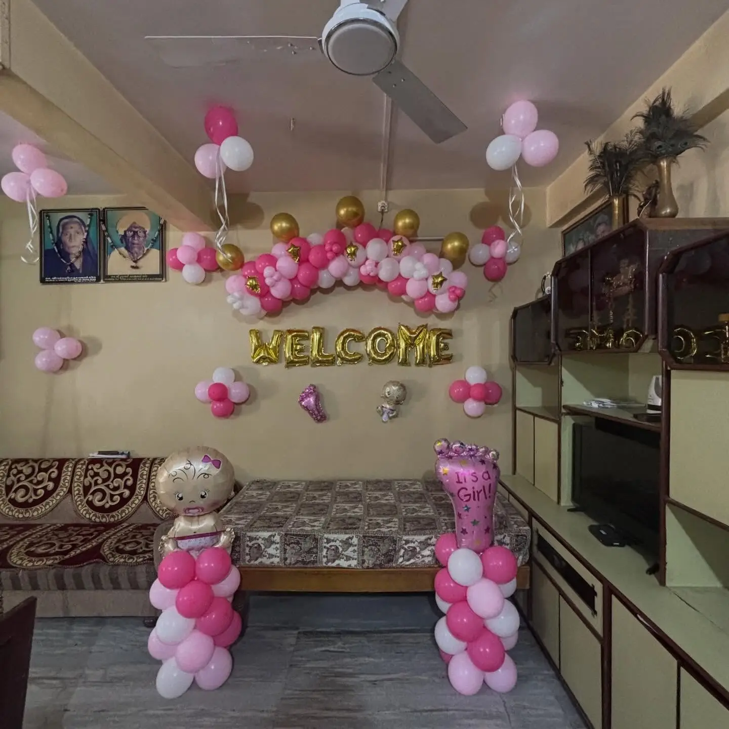 Simple Baby Girl Decoration