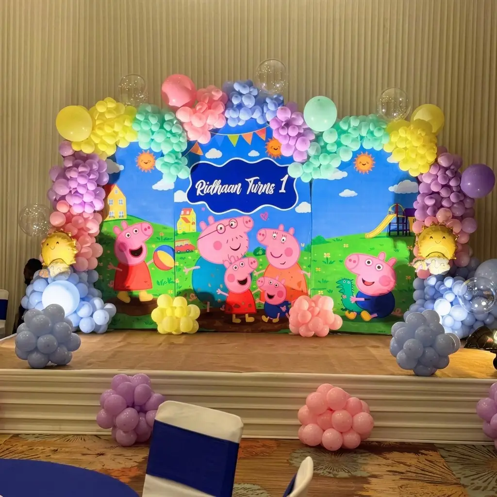 Luxury Peppa Pig Birthday Setup