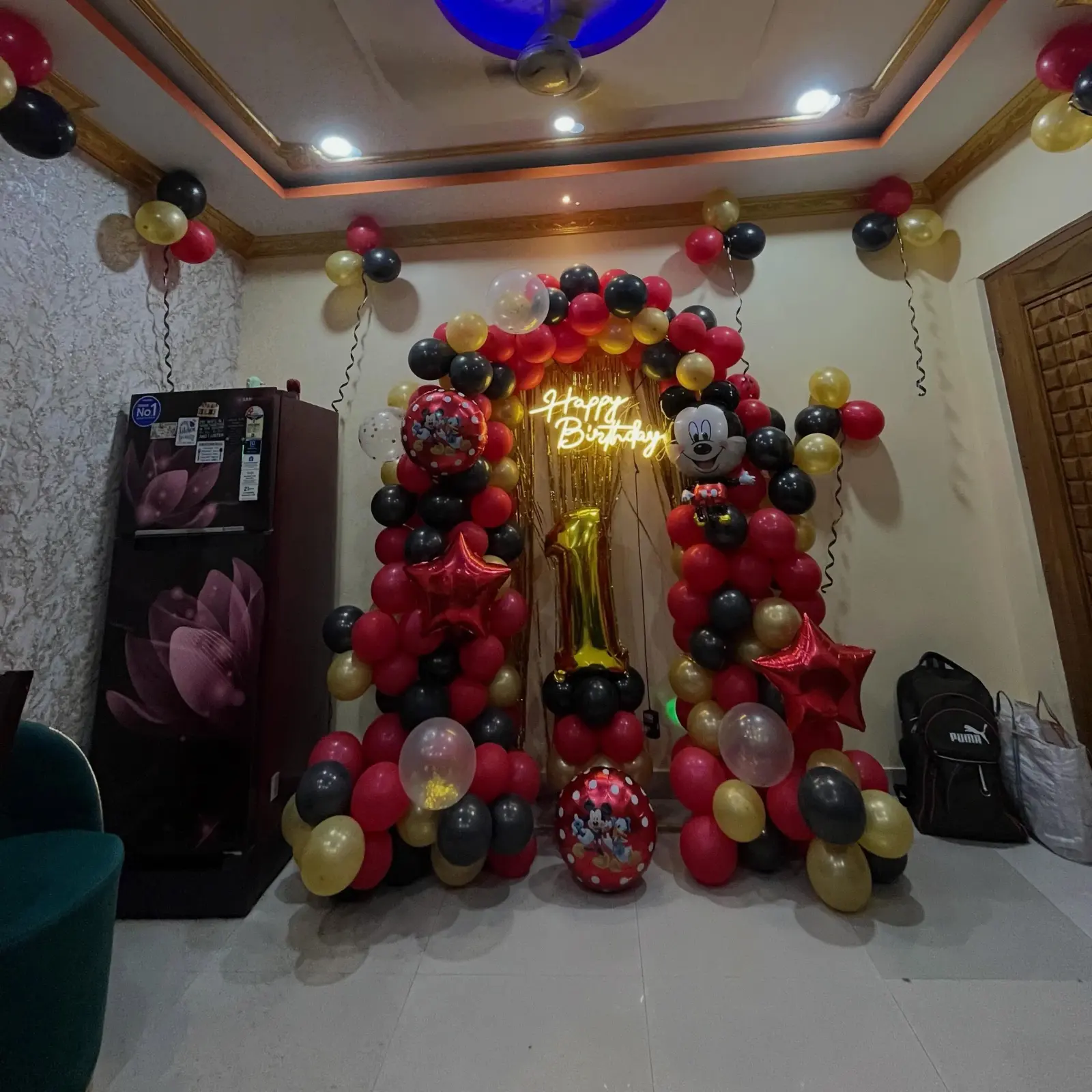 Mickey Mouse Balloon Arch