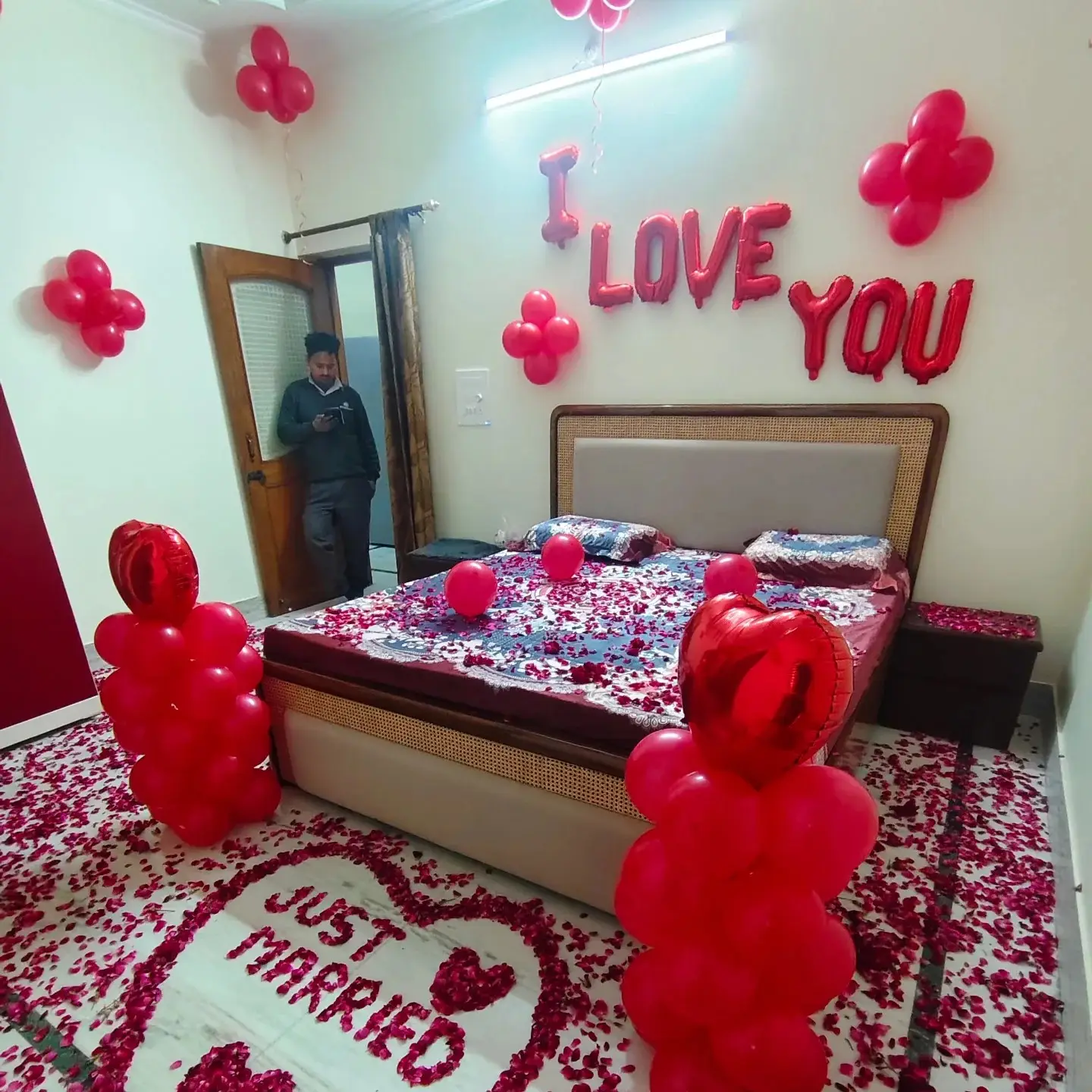 Couple Bedroom Decoration