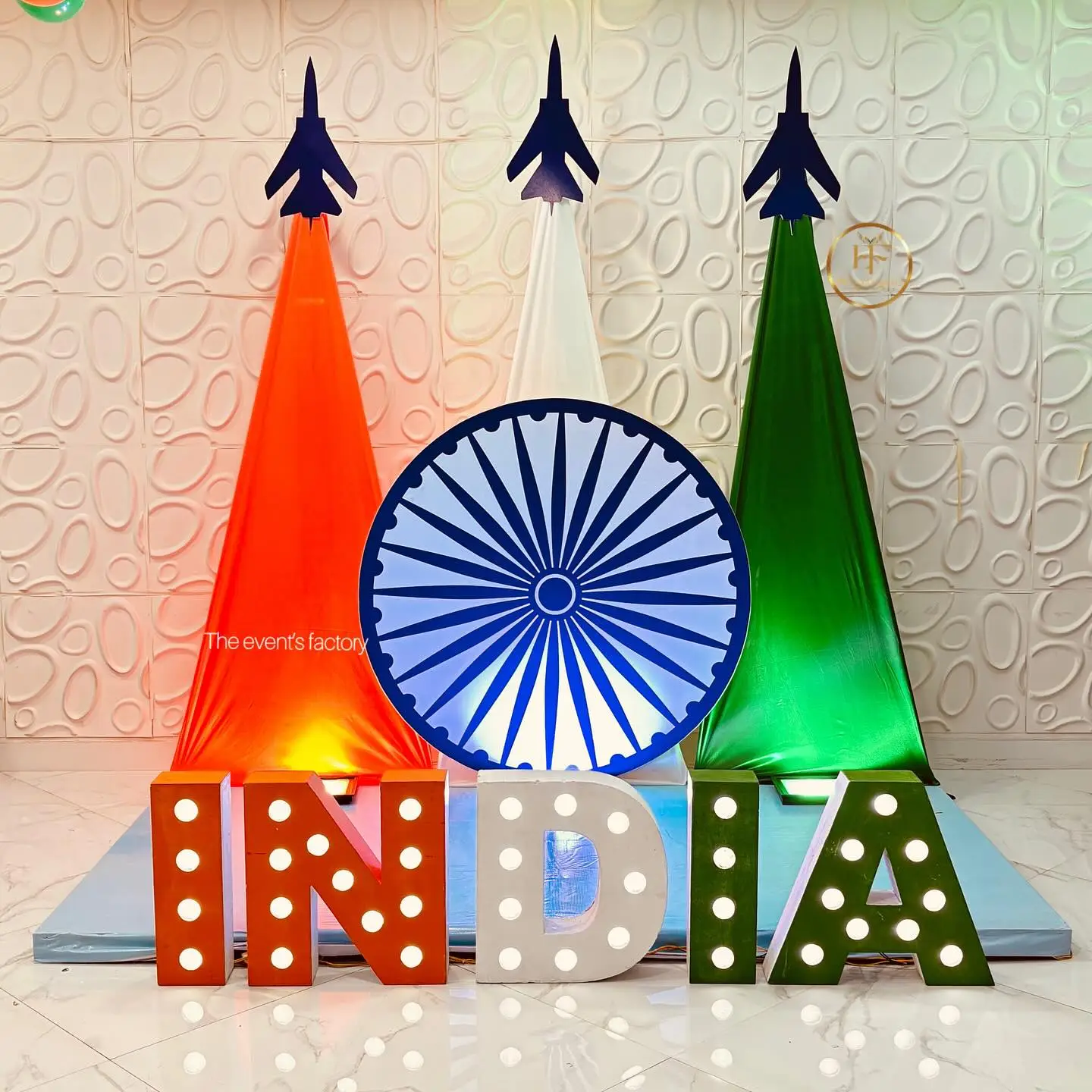 Independence Day balloon gate decoration at office entrance