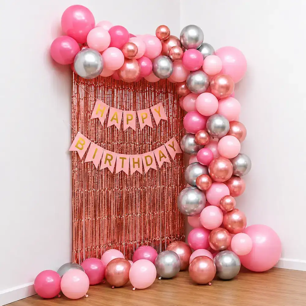 Birthday Surprise Room Decoration — photo 2