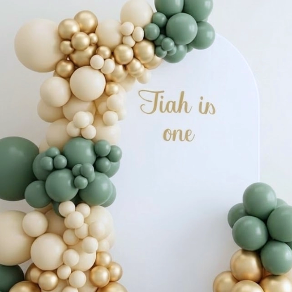 Simple Kid's Birthday Balloon Decoration — photo 2