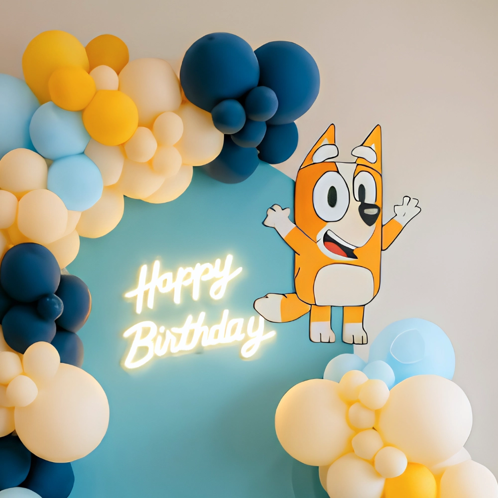 Bluey Balloon Arch Setup — photo 2